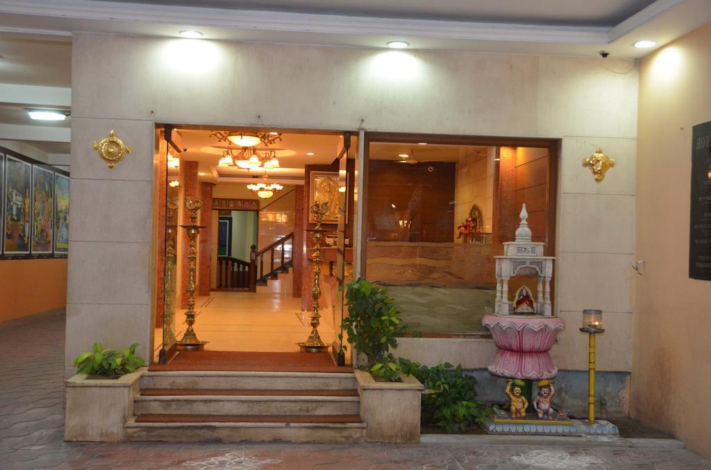 Hotel Raya'S Annexe-1 Kumbakonam Exterior foto